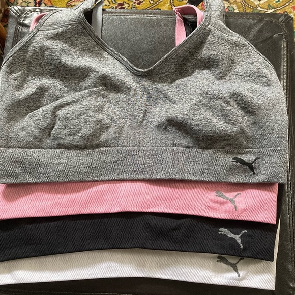 PUMA Sports Bra 4 pcs Size Large (36-38) Black/White/Pink/Grey Convertible back - Picture 2 of 8